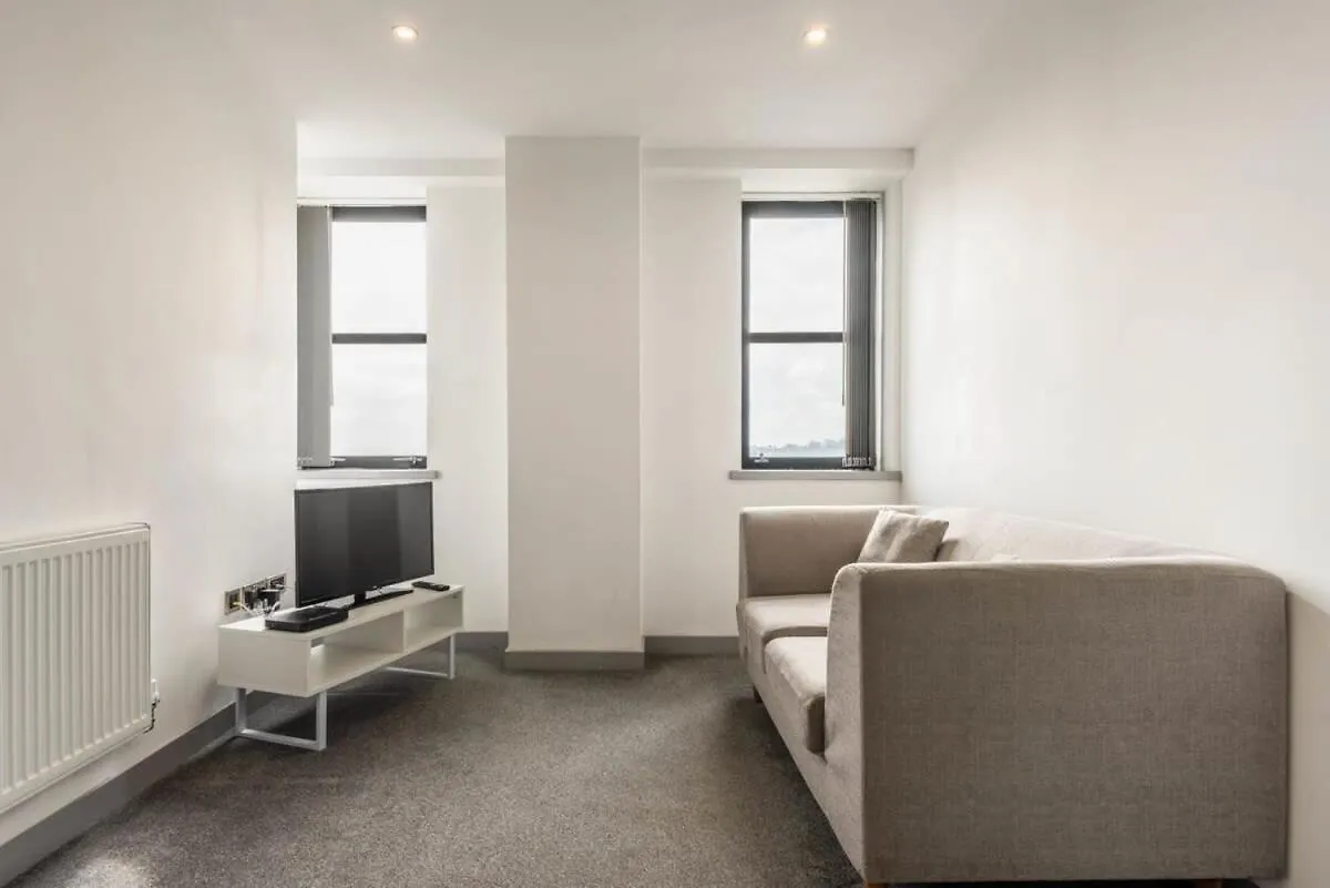 Modern 1 Bedroom Budget Apartment In Barnsley