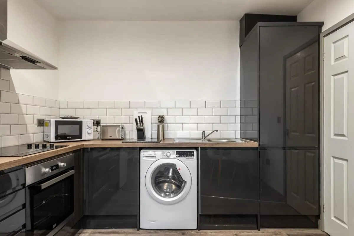 Modern 1 Bedroom Budget Apartment In Μπάρνσλεϊ Ηνωμένο Βασίλειο